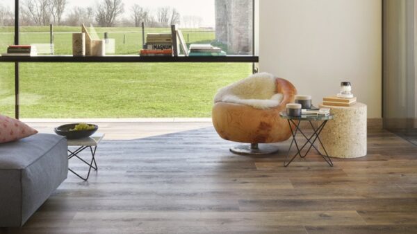 Spirit-Pro-55-Click-Comfort-Planks_Country-Brown_RSH_737x415